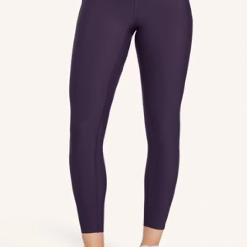 Peloton Cadent Women's Deep Purple Sports and Pants set - Picture 2 of 7